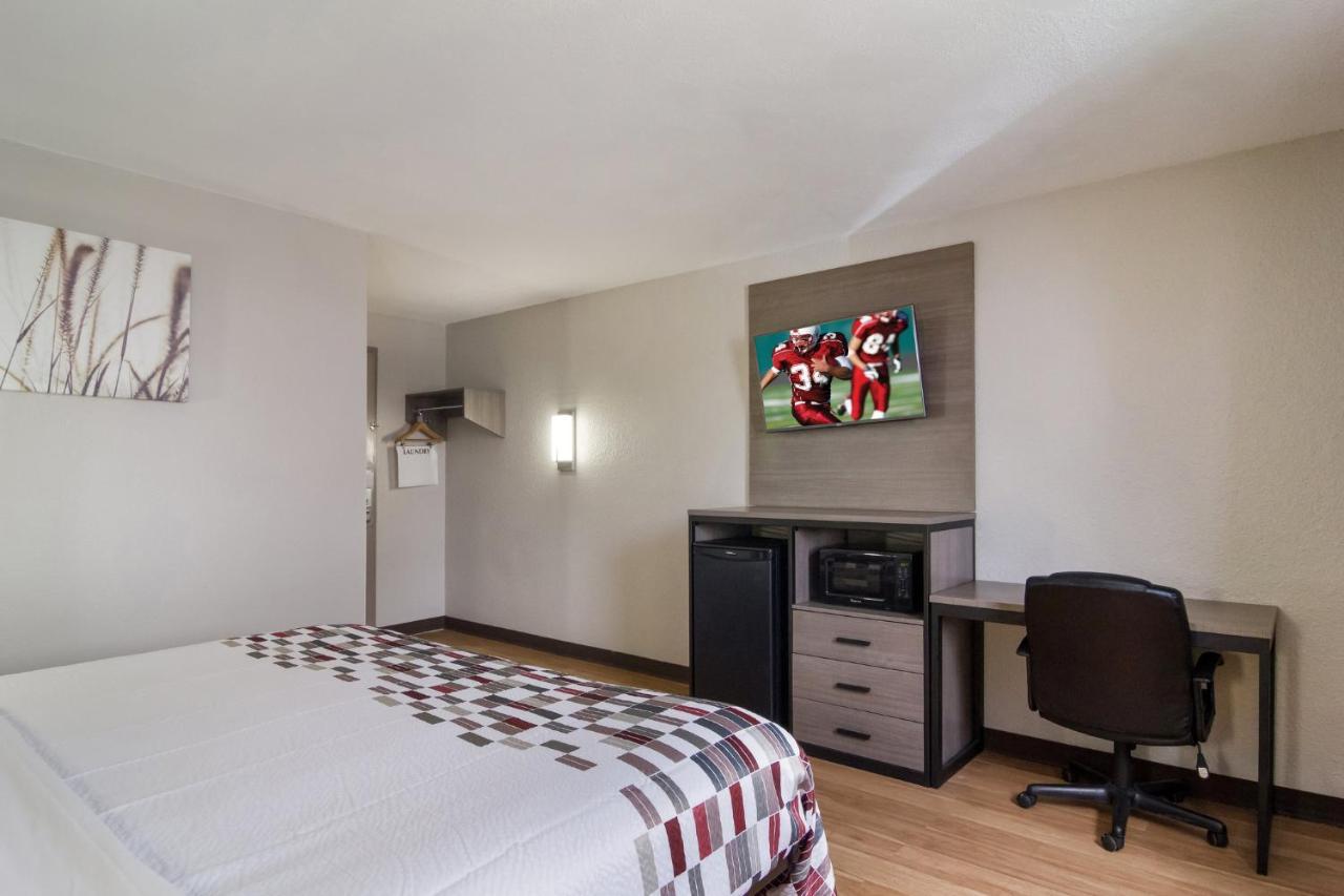 Red Roof Inn & Suites Brunswick I-95 Ngoại thất bức ảnh