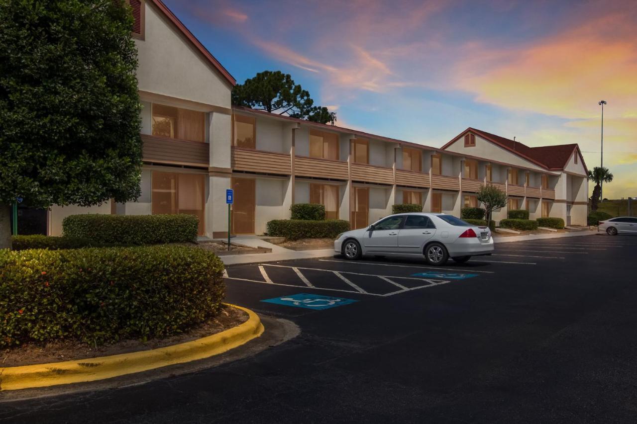 Red Roof Inn & Suites Brunswick I-95 Ngoại thất bức ảnh